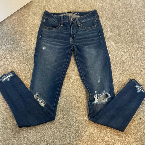 Size 2 American Eagle Jeggings - Picture 2 of 2